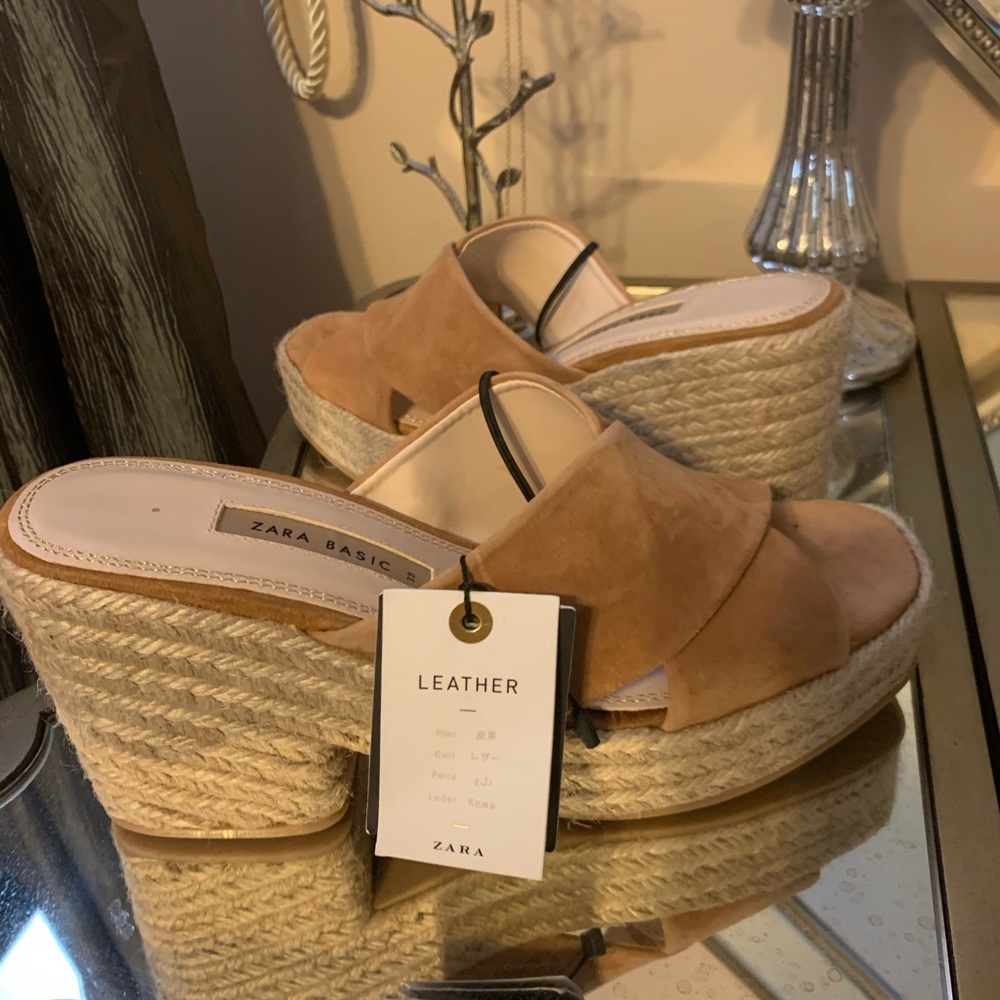 Zara leather wedges in camel with cork heel